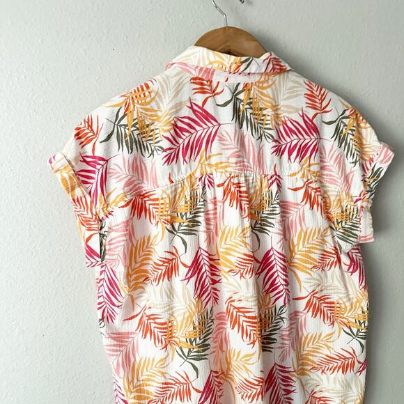 LOFT 100% cotton cap sleeve button down palm leaf top women's size large - Picture 7 of 9